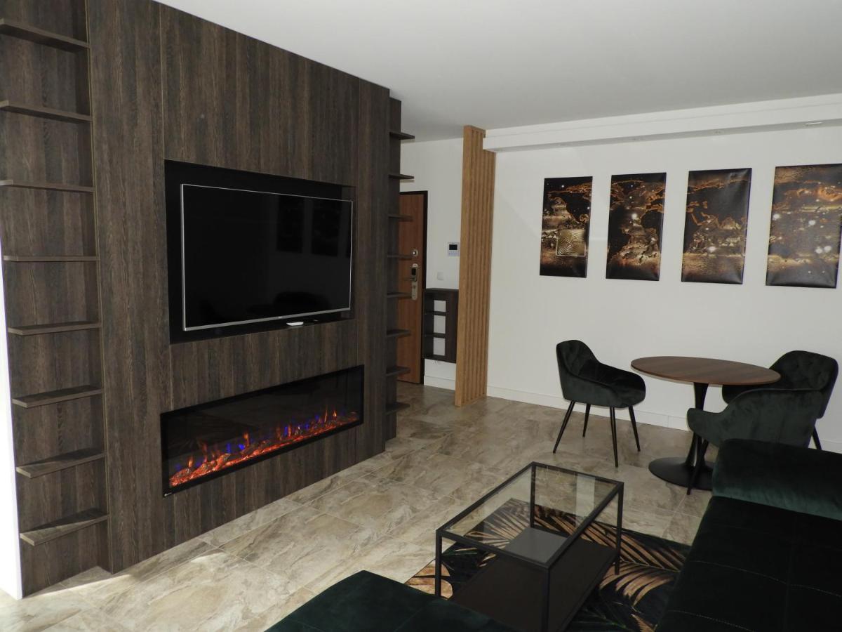 Kmk Apartament Appartamento Danzica Esterno foto