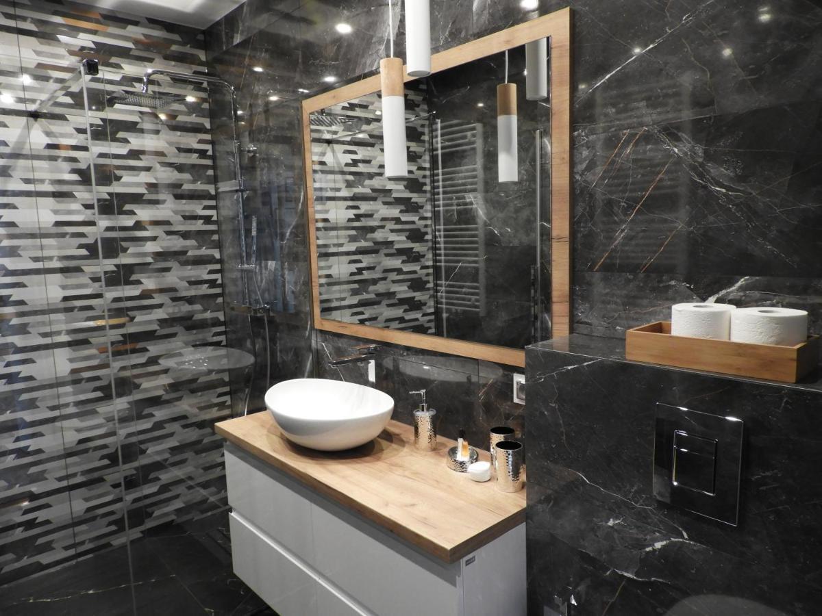 Kmk Apartament Appartamento Danzica Esterno foto