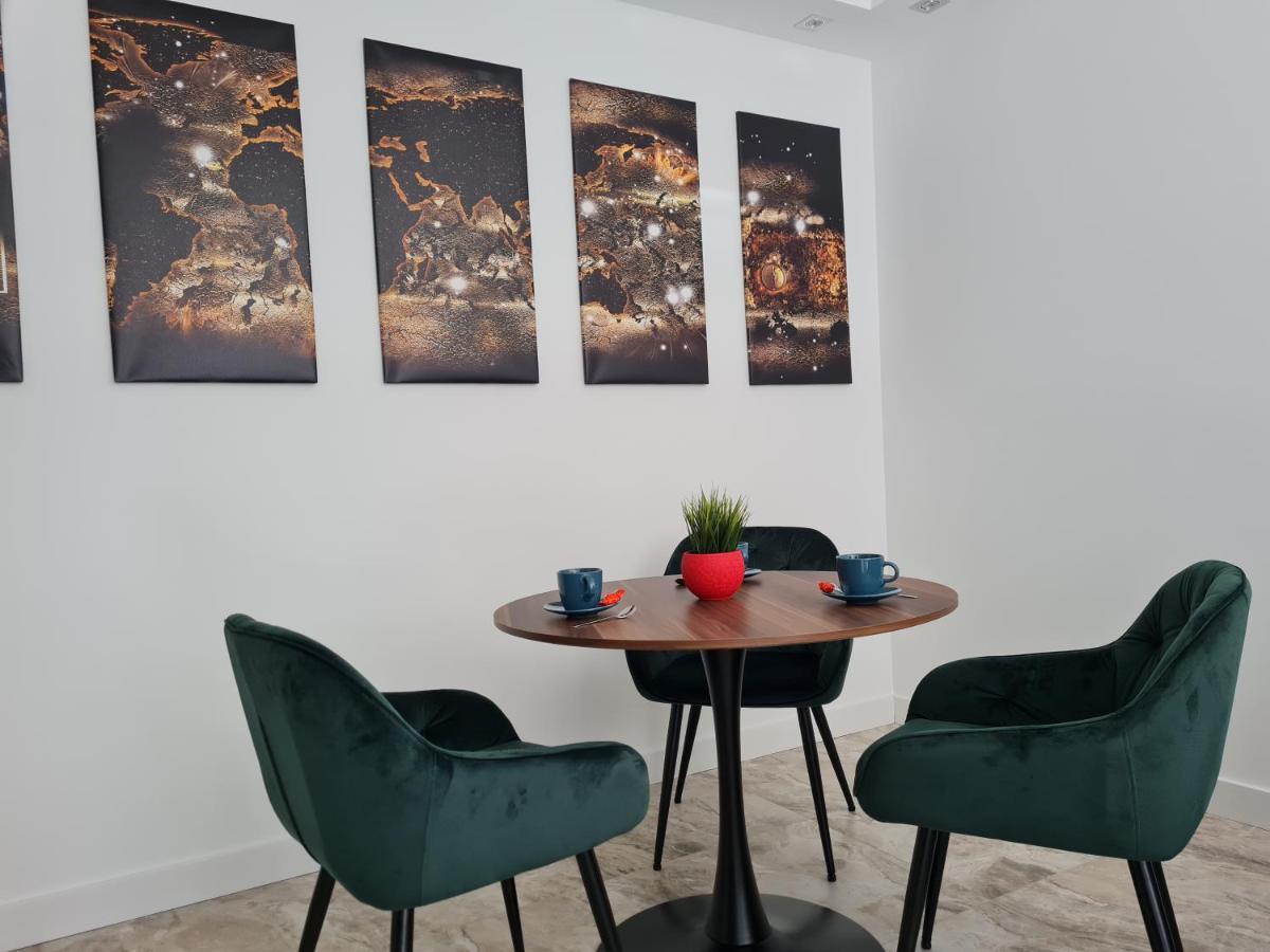 Kmk Apartament Appartamento Danzica Esterno foto